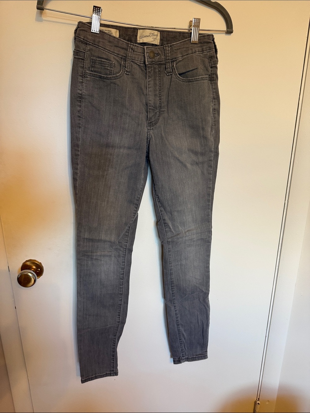 Universal Thread Gray Skinny Jeans